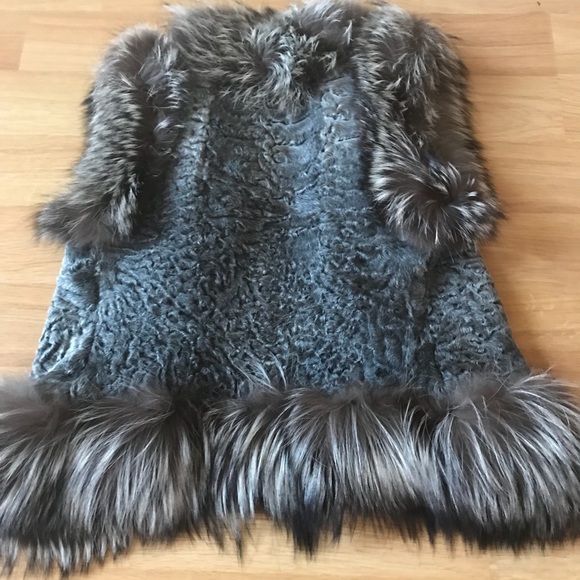 Fur Vest - Picture 2 of 5